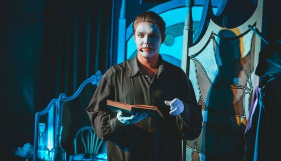 Моноспектакль «Вертинский. Я сегодня смеюсь над собой»