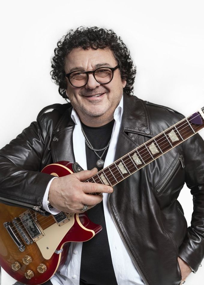 Игорь Саруханов