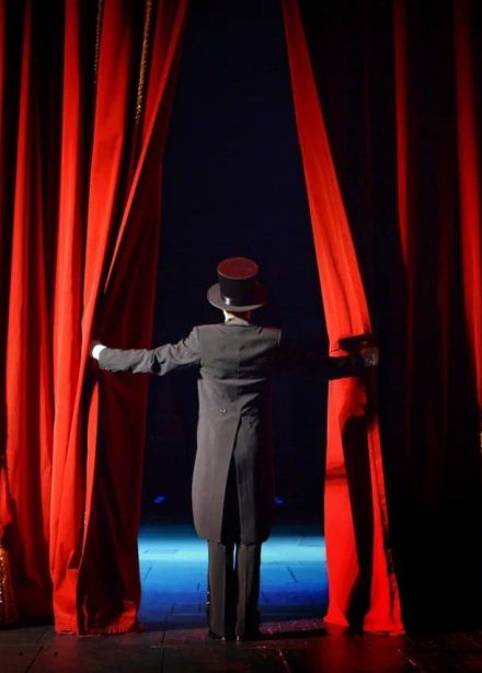 Спектакль «Тёркин жив»